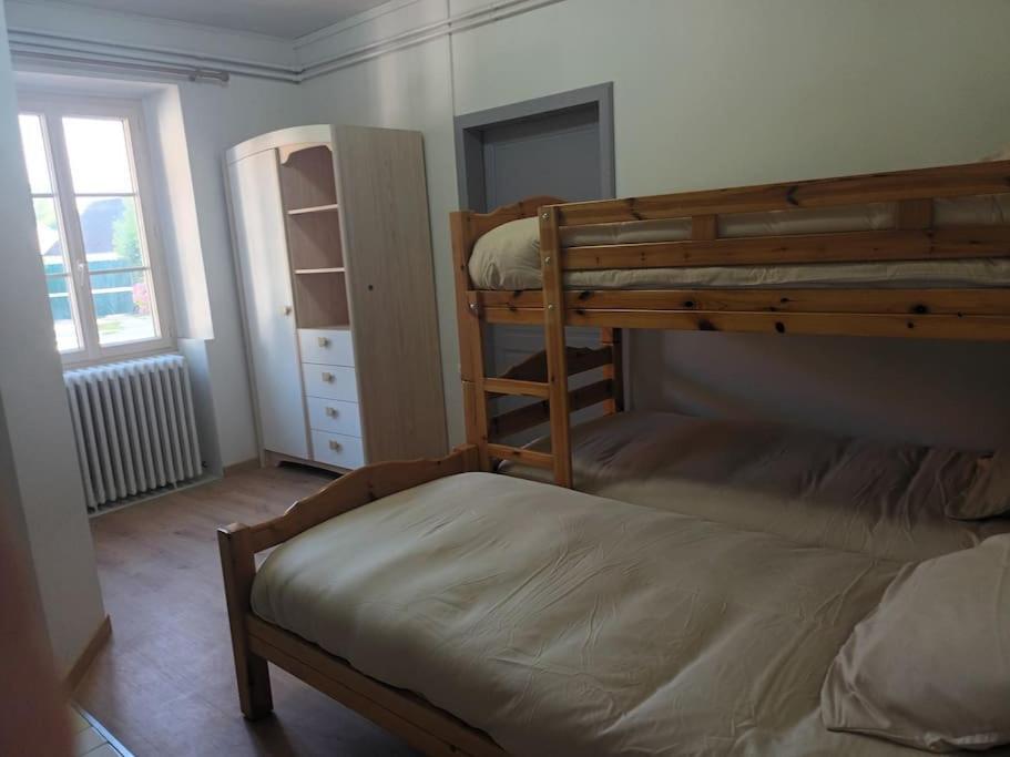 Maison De Campagne Lindry 외부 사진